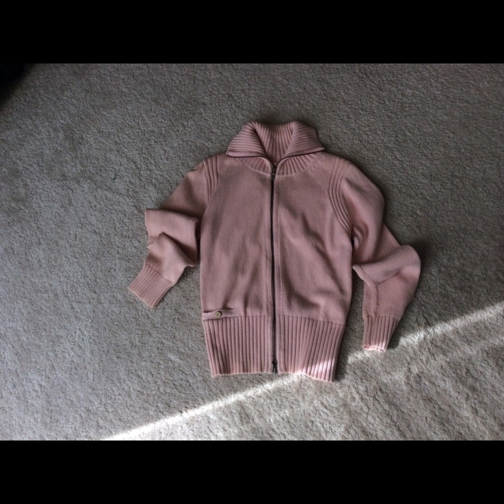 Thick 100% cotton full zip sweater!